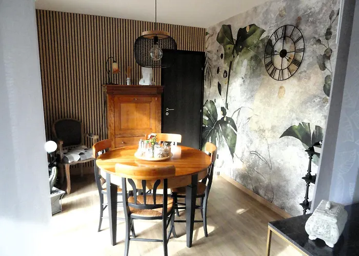 Bed & Breakfast D'hotes Lassay'renite 3*